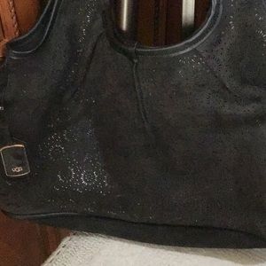 Black suede w/ leather trim preloved Uggs handbag inn excellent condition